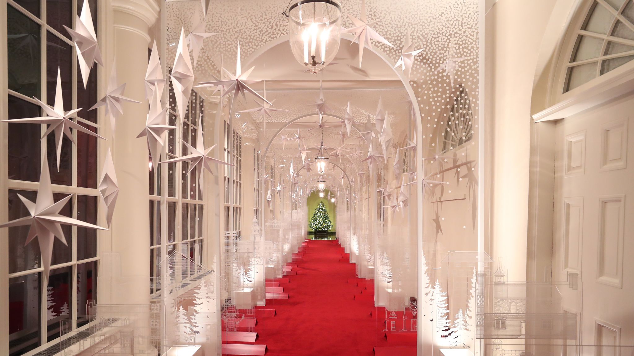 Christmas decorations at the White House unveiled by Melania Trump US
