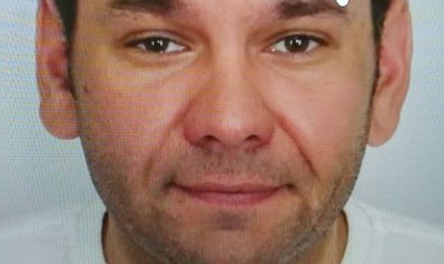 Czech Republic: Gunman shoots himself after killing six people in hospital