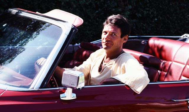 Friends star Ron Leibman, who played Jennifer Aniston's on-screen father, dies