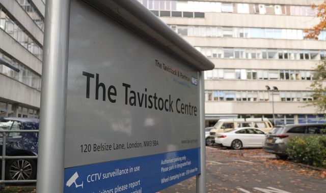 NHS 'over-diagnosing' children having transgender treatment, former staff warn