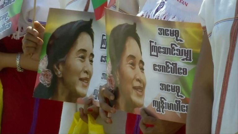 Aung San Suu Kyi Given Hero's Welcome On Return From The Hague | World ...