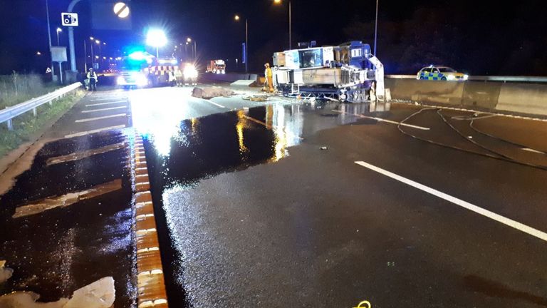 Diesel has leaked onto the motorway. Pic: @EP_RPU_South