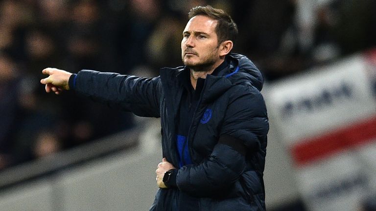 Chelsea&#39;s English head coach Frank Lampard gestures on the touchline during the English Premier League football match between Tottenham Hotspur and Chelsea at Tottenham Hotspur Stadium in London, on December 22, 2019. (Photo by Glyn KIRK / IKIMAGES / AFP) / RESTRICTED TO EDITORIAL USE. No use with unauthorized audio, video, data, fixture lists, club/league logos or &#39;live&#39; services. Online in-match use limited to 45 images, no video emulation. No use in betting, games or single club/league/player