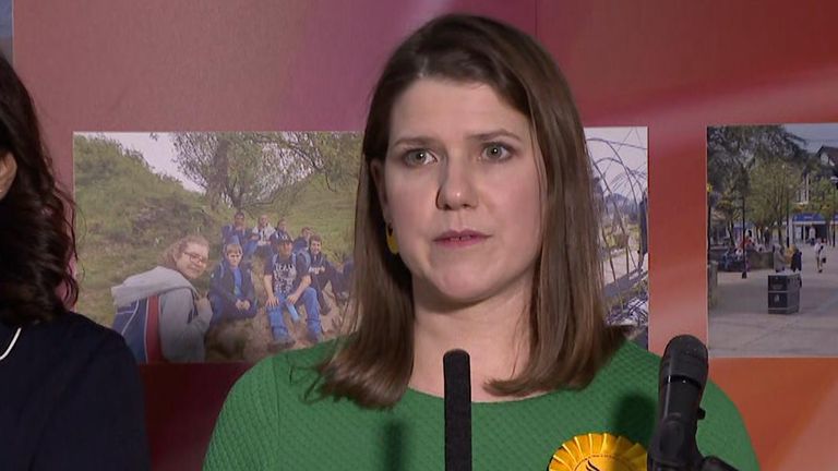 Jo Swinson loses her seat