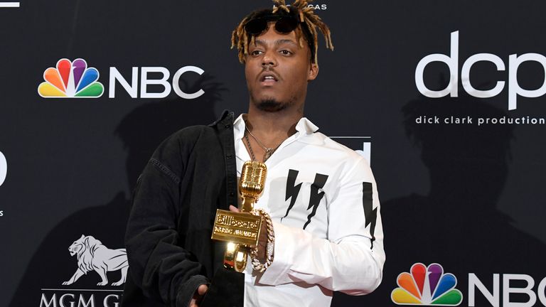 Juice Wrld poses with the award for Best New Artist during the 2019 Billboard Music Awards
