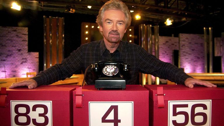 Noel Edmonds presents Deal or No Deal