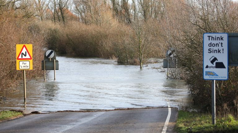 Uk Weather Dozens Of Flood Warnings In Place Despite Drier Forecast Uk News Sky News