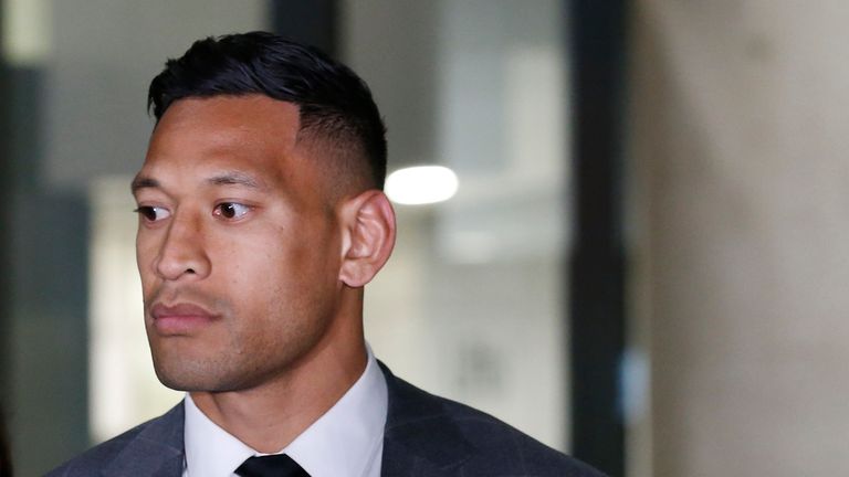 0:42
Rugby Australia CEO Raelene Castle has defended their decision to reach a settlement with Israel Folau