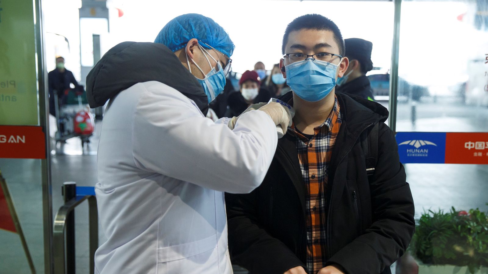 Coronavirus: Brit evacuation from Hubei province in 'next few days' | World News | Sky ...1600 x 900