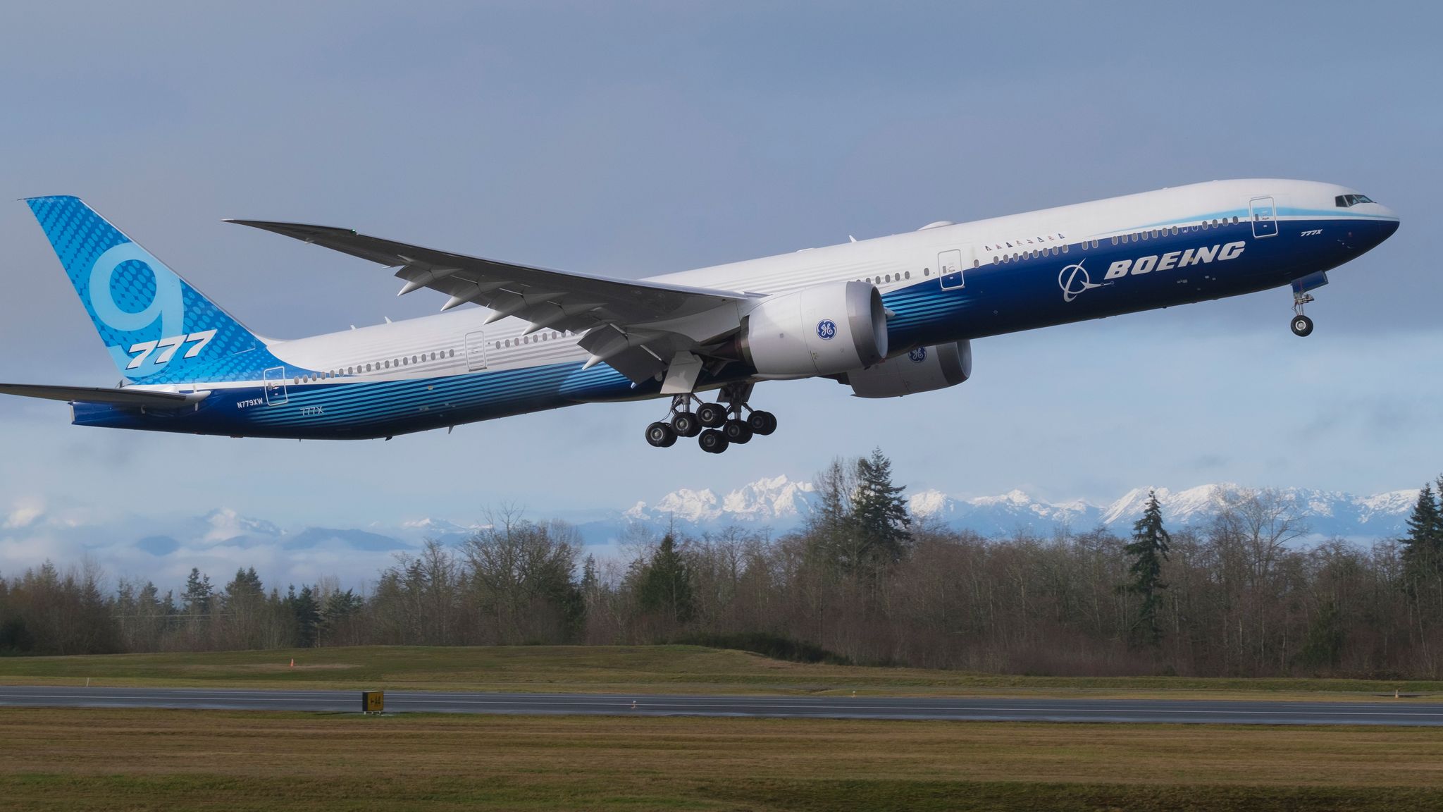 Boeing 777X: One of worlds biggest passenger planes completes test ...