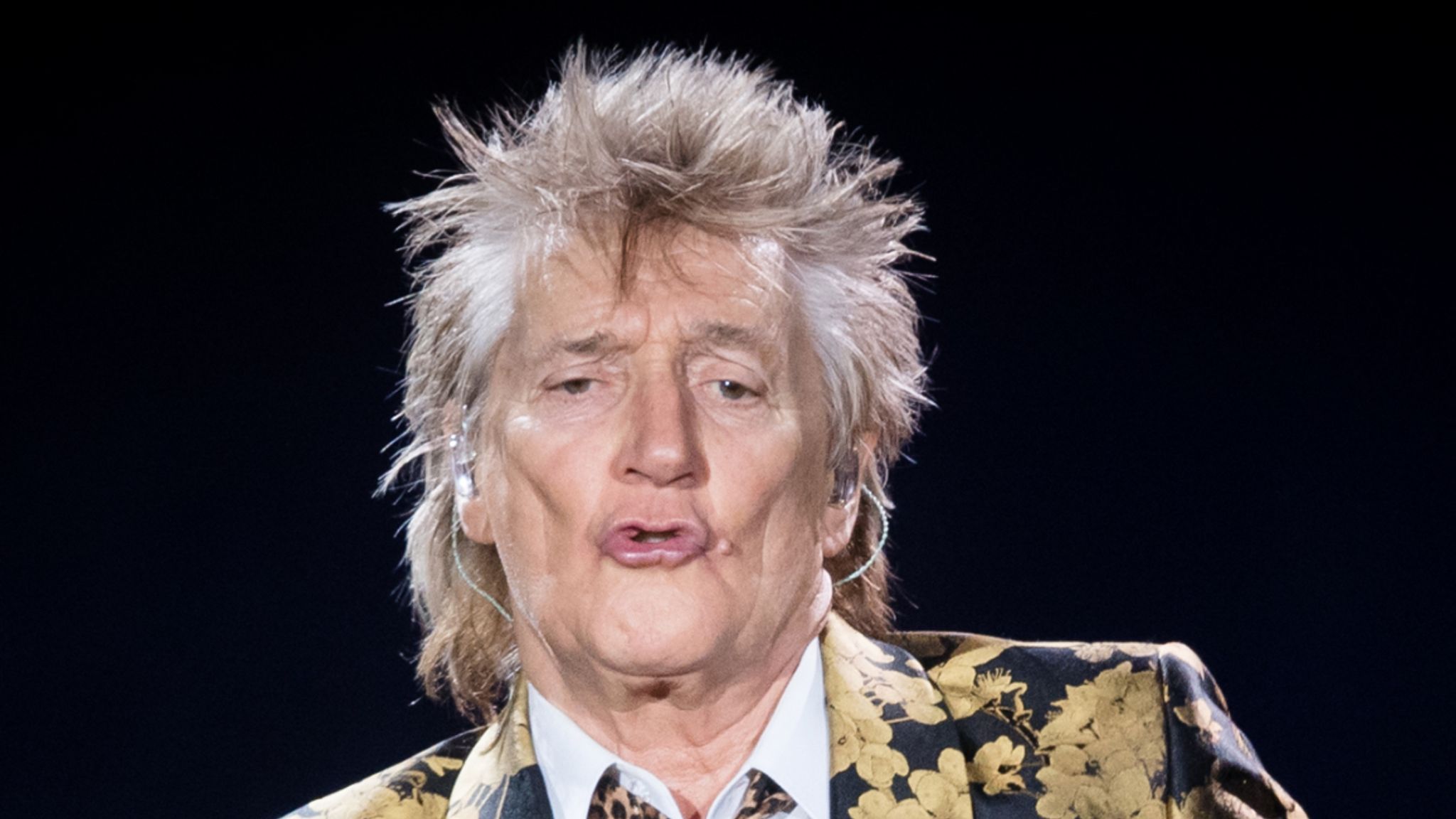 Sir Rod Stewart assault case over alleged Florida hotel incident 'unlikely'  to go to trial | Ents & Arts News | Sky News