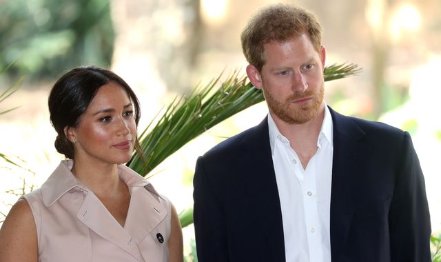 Harry and Meghan threaten legal action over Canada paparazzi shots