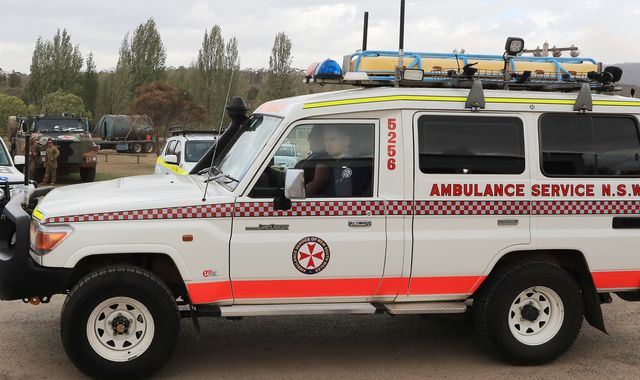 Australia bushfires: Three Americans dead after water tanker plane crashes while fighting blazes