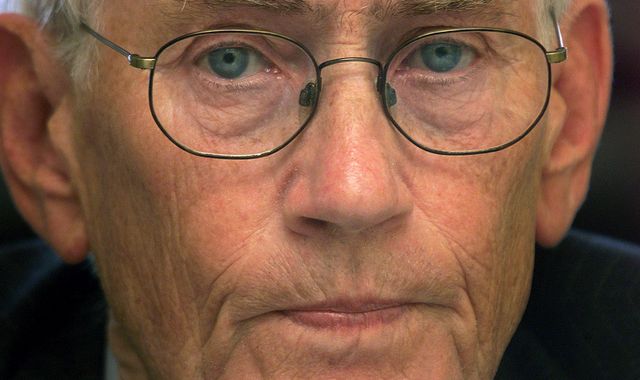Seamus Mallon: Tributes paid to 'force of nature' Stormont peacemaker
