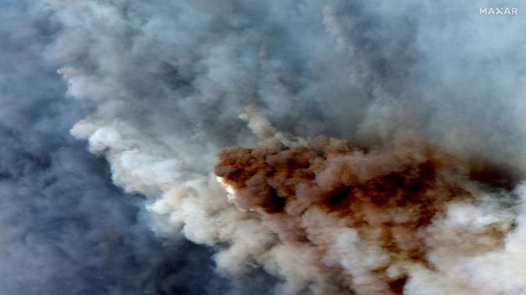 DATE IMPORTED:04 January, 2020A natural color satellite image shows smoke from wildfires burning east of Obrost, Victoria, Australia January 4, 2020. Satellite image ©2020 Maxar Technologies/Handout