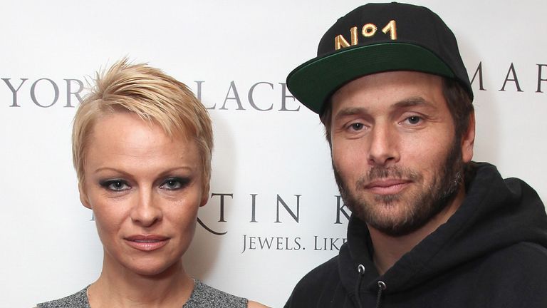 Anderson married the poker player Rick Salomon twice