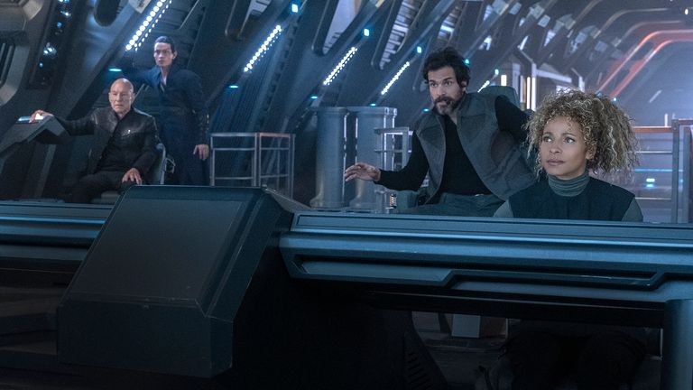 Pictured (l-r): Patrick Stewart as Jean-Luc Picard; Evan Evagora as Elnor; Santiago Cabrera as Rios; Michelle Hurd as Raffi of the the CBS All Access series STAR TREK: PICARD. Photo Cr: Trae Patton/CBS ..2019 CBS Interactive, Inc. All Rights Reserved.