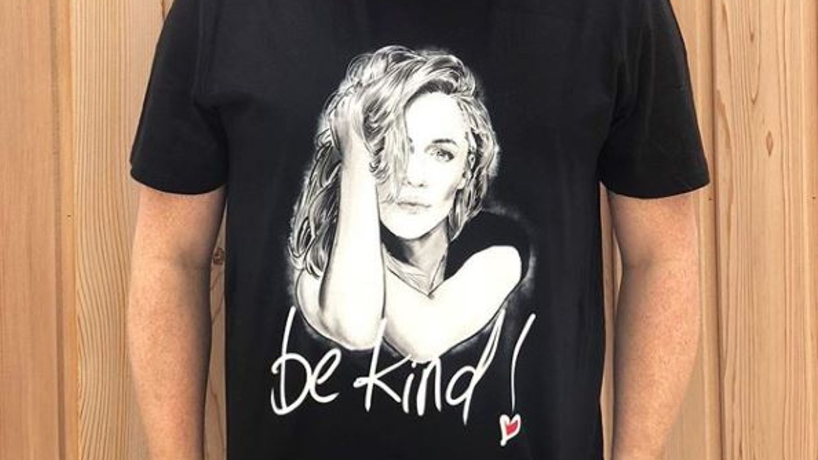 T shirt for sales caroline flack