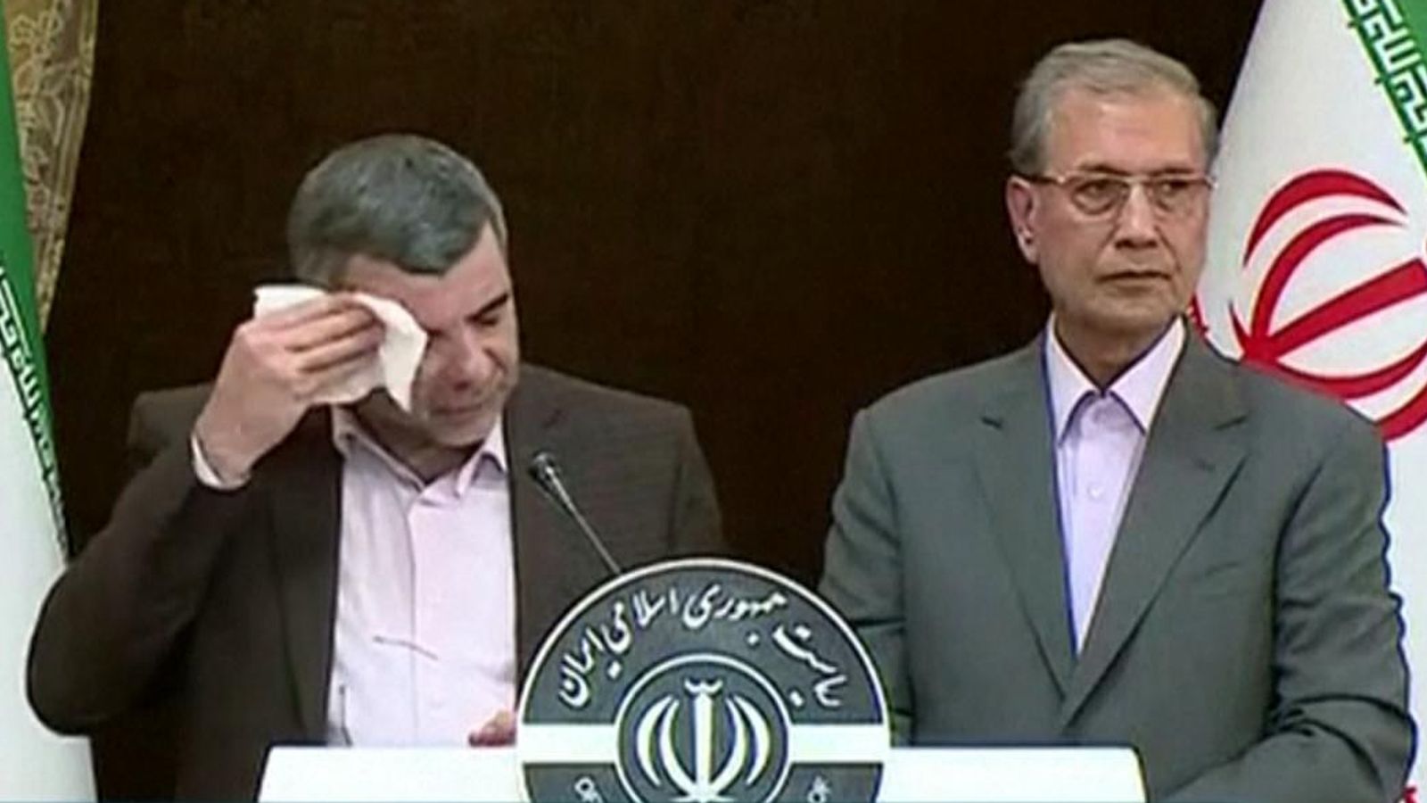 Iran minister reveals COVID-19 diagnosis after sweating in front of press Iran minister reveals COVID-19 diagnosis after sweating in front of press