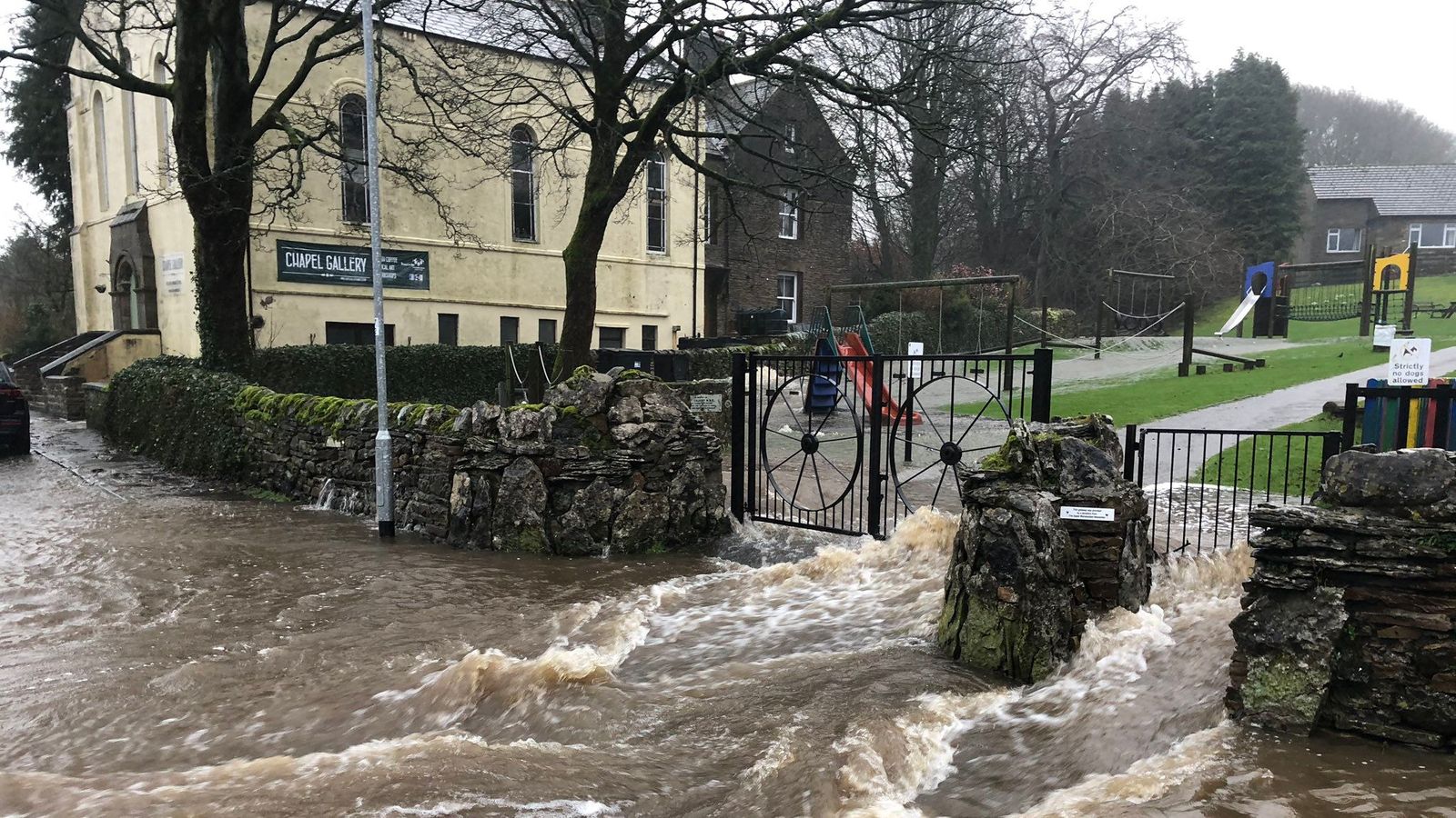 UK weather: Passenger jet aborts landing as Storm Ciara causes travel ...