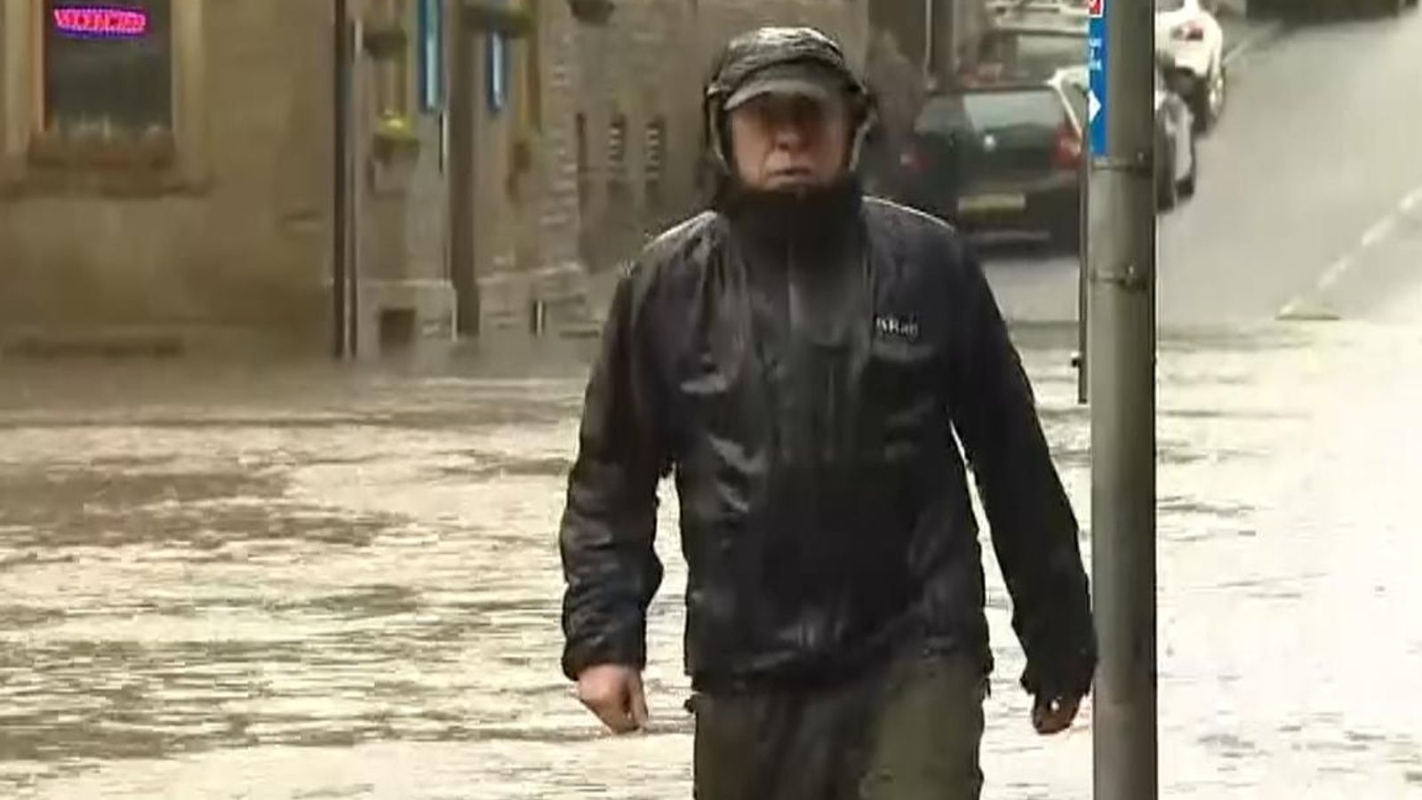 Storm Ciara The Wind Is Getting Stronger Weather News Sky News storm-ciara-the-wind-is-getting-stronger-weather-news-sky-news