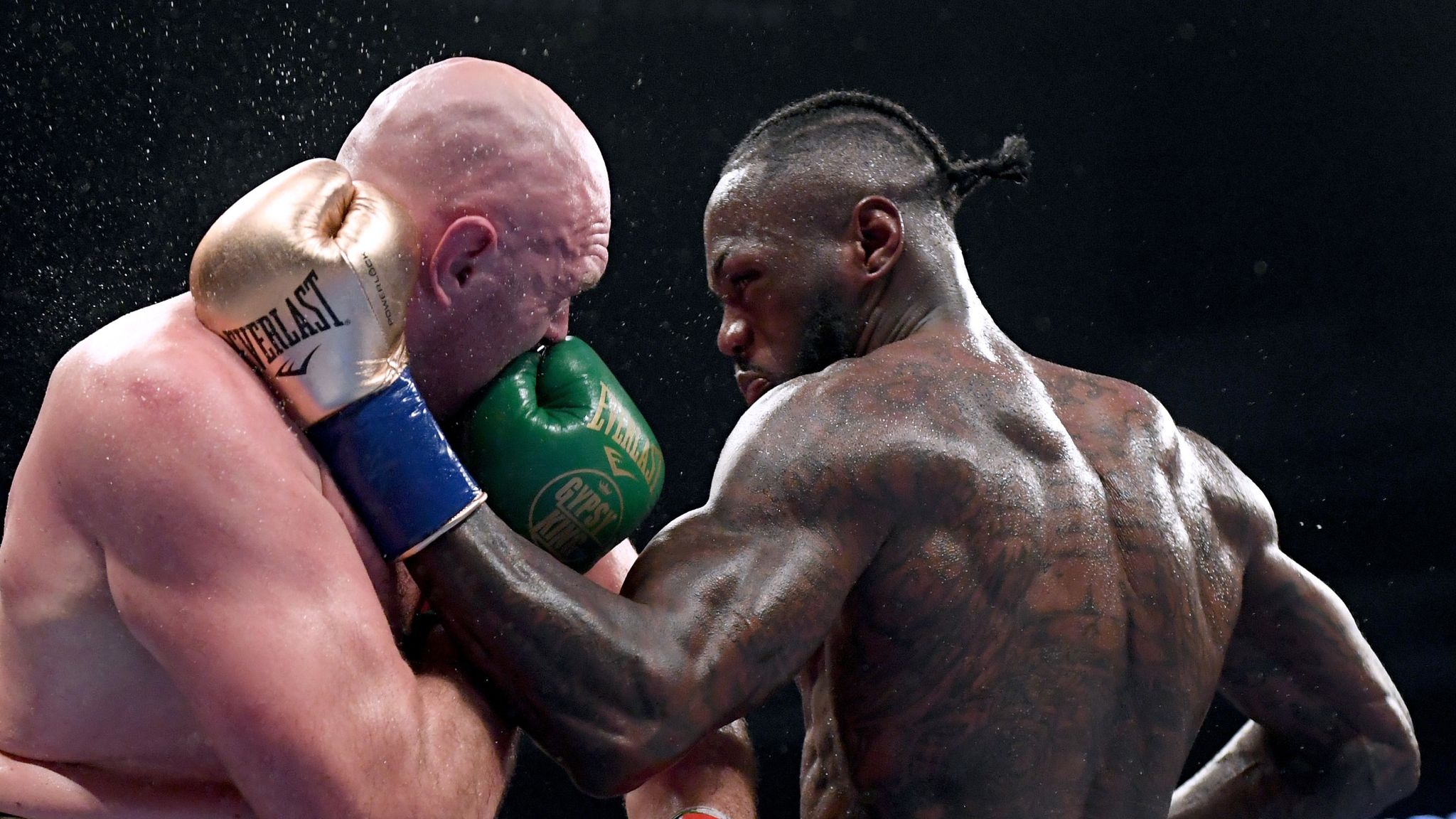 Tyson Fury vs Dillian Whyte fight purse