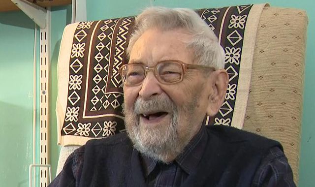 Bob Weighton: Briton, 111, becomes world's oldest man