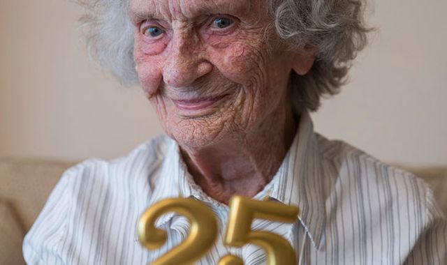 Leap Day: Great-great grandmother celebrates her '25th birthday'