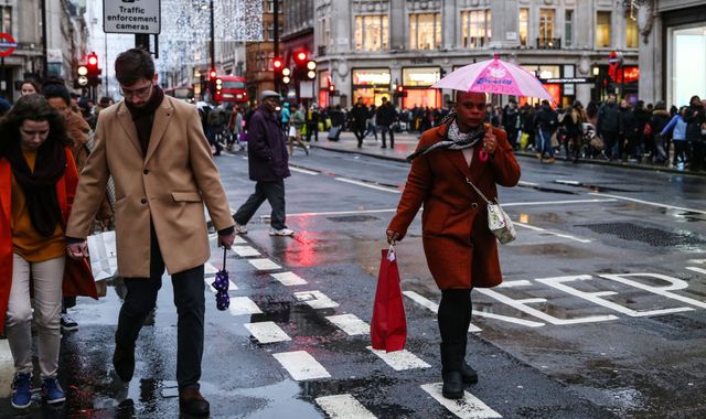 Live facial recognition technology used by police at Oxford Circus