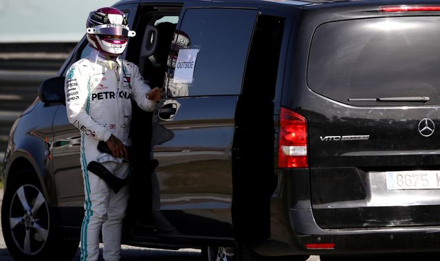 F1 Testing, Test 2 Day 1: Contrasting fortunes for Ferrari, Mercedes