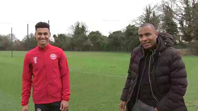 2:55
Ollie Watkins and Clinton Morrison who were former team-mates at Exeter reunite to talk about the former's