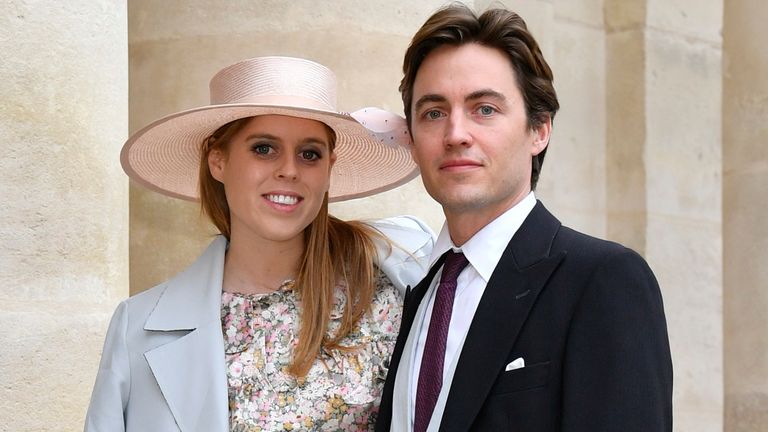 Coronavirus Princess Beatrice cancels Buckingham Palace wedding