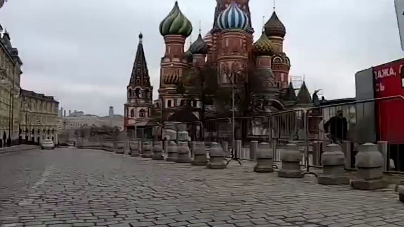 Coronavirus: Moscow streets deserted as people stay inside | World News