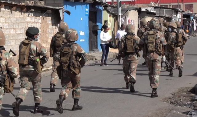 Coronavirus: The South African township where people just won't follow the lockdown rules