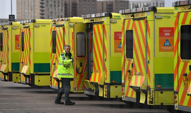 Coronavirus: Another 207 people die after testing positive in the UK