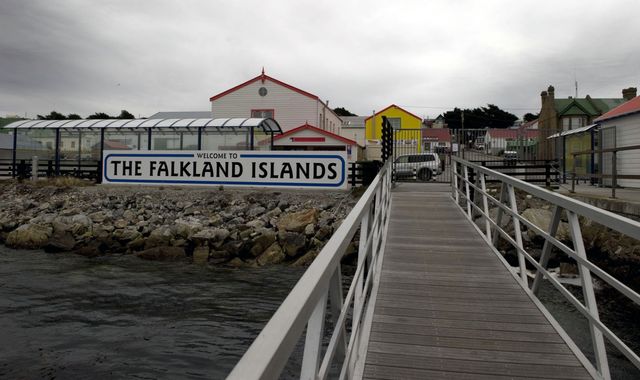 Coronavirus: UK doubles intensive care beds on Falkland islands