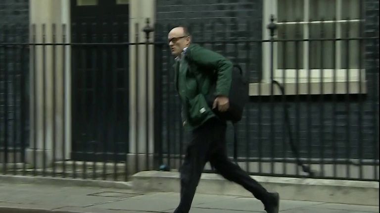 Dominic Cummings seen running from the door of number 10 Downing Street
