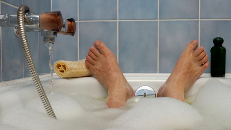 A daily hot bath appears to have significant health benefits 