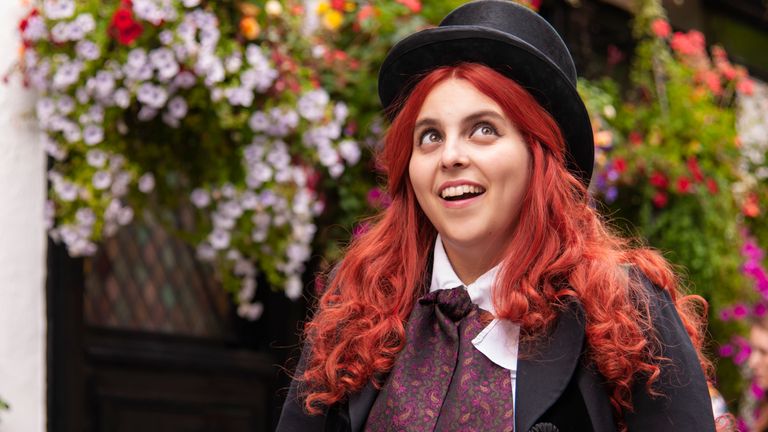 Beanie Feldstein stars in Caitlin Moran&#39;s How To Build A Girl. Pic: Lionsgate