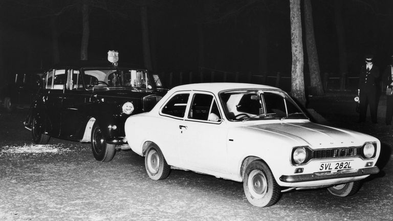 Princess Anne&#39;s Rolls-Royce and a white Ford Escort used by would-be kidnapper Ian Ball