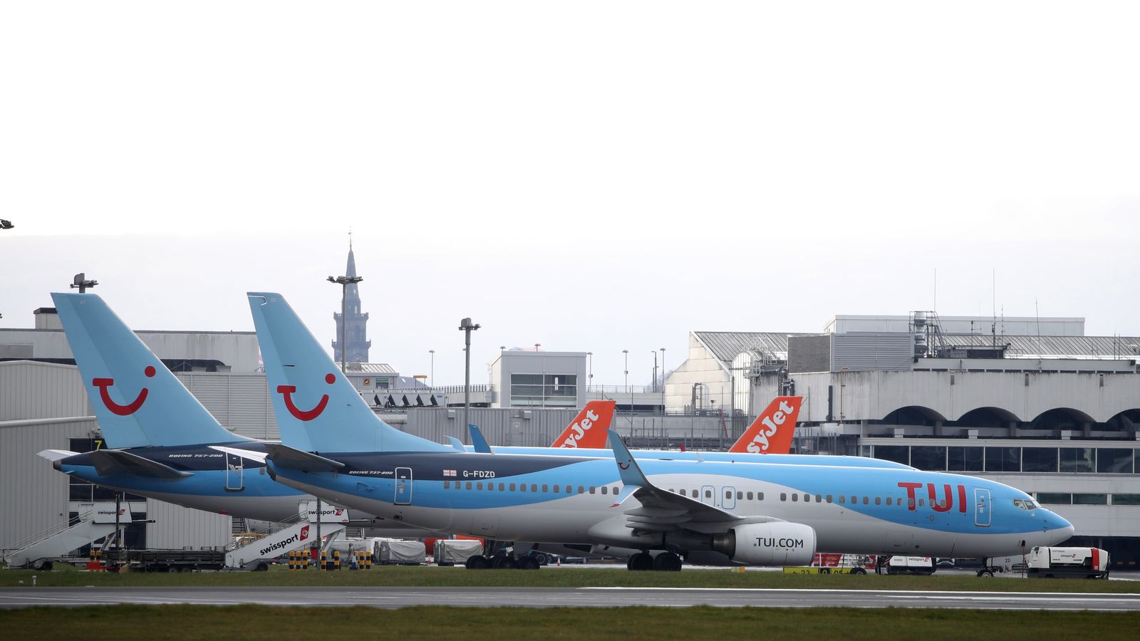 TUI shareholders may get vote on end to London listing