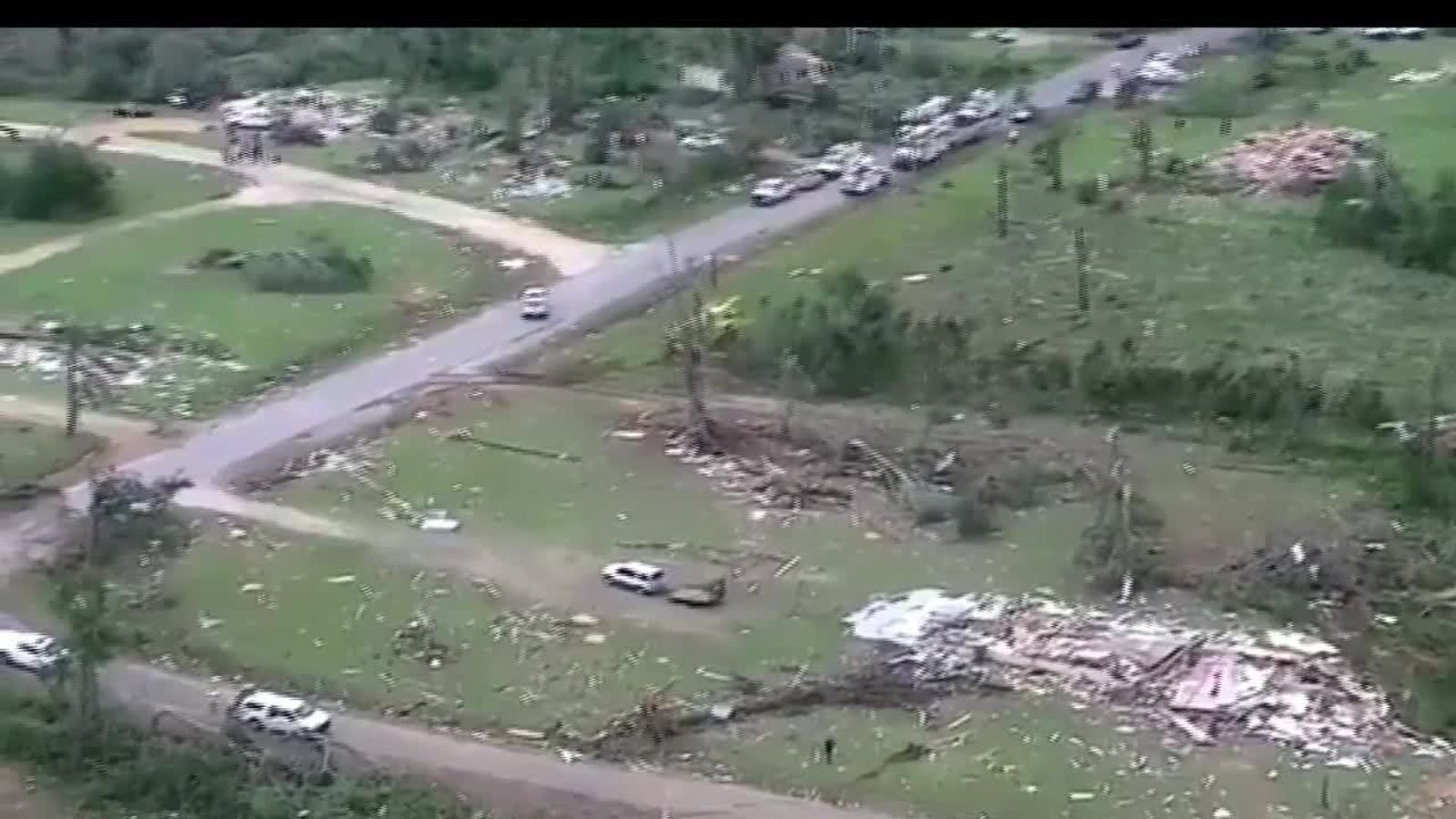 Tornado rips through town in Mississippi | US News | Sky News