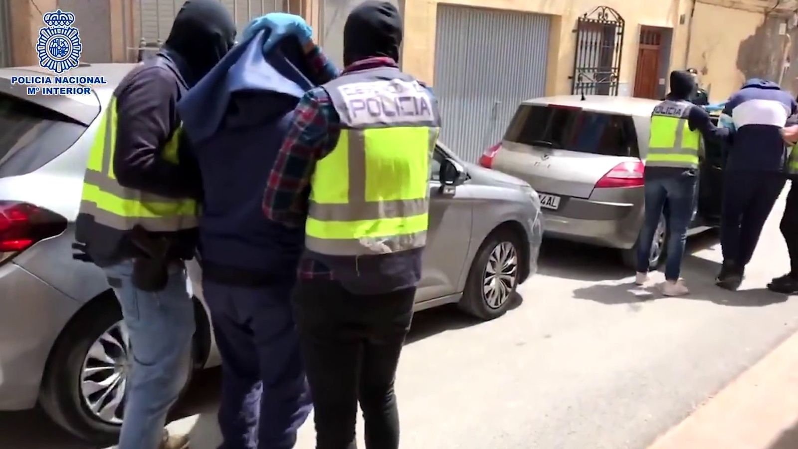 Former London rapper arrested on suspicion of fighting for IS in Syria ...