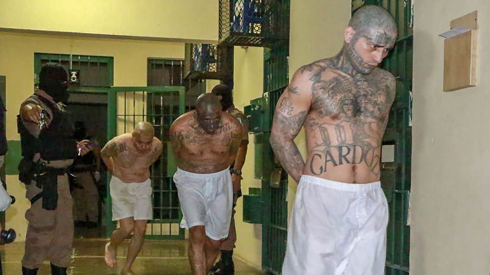 El Salvador Authorises Lethal Force In Gang Crime Crackdown After Dozens Of Murders World 