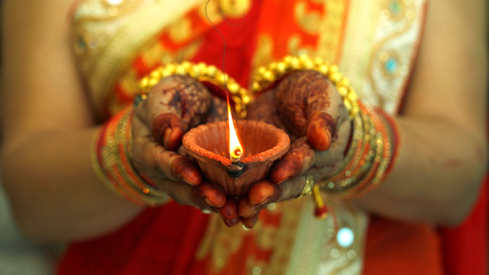 Coronavirus Light lamps to dispel the 'darkness', Indian PM tells