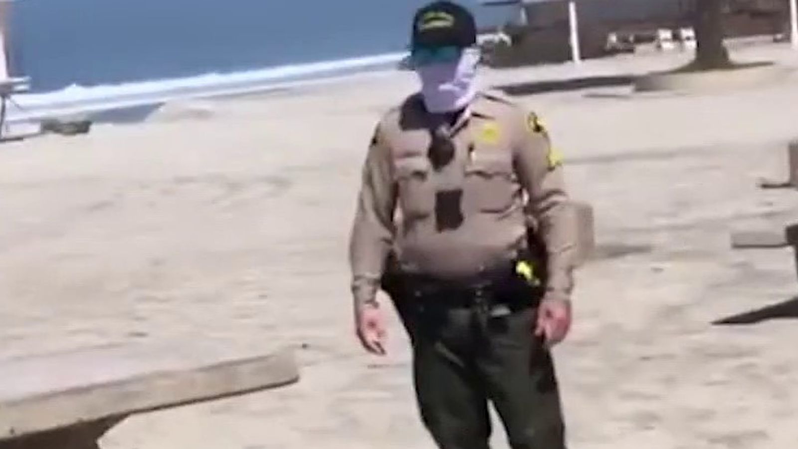 Coronavirus Arrests as California beachgoers defy lockdown US News