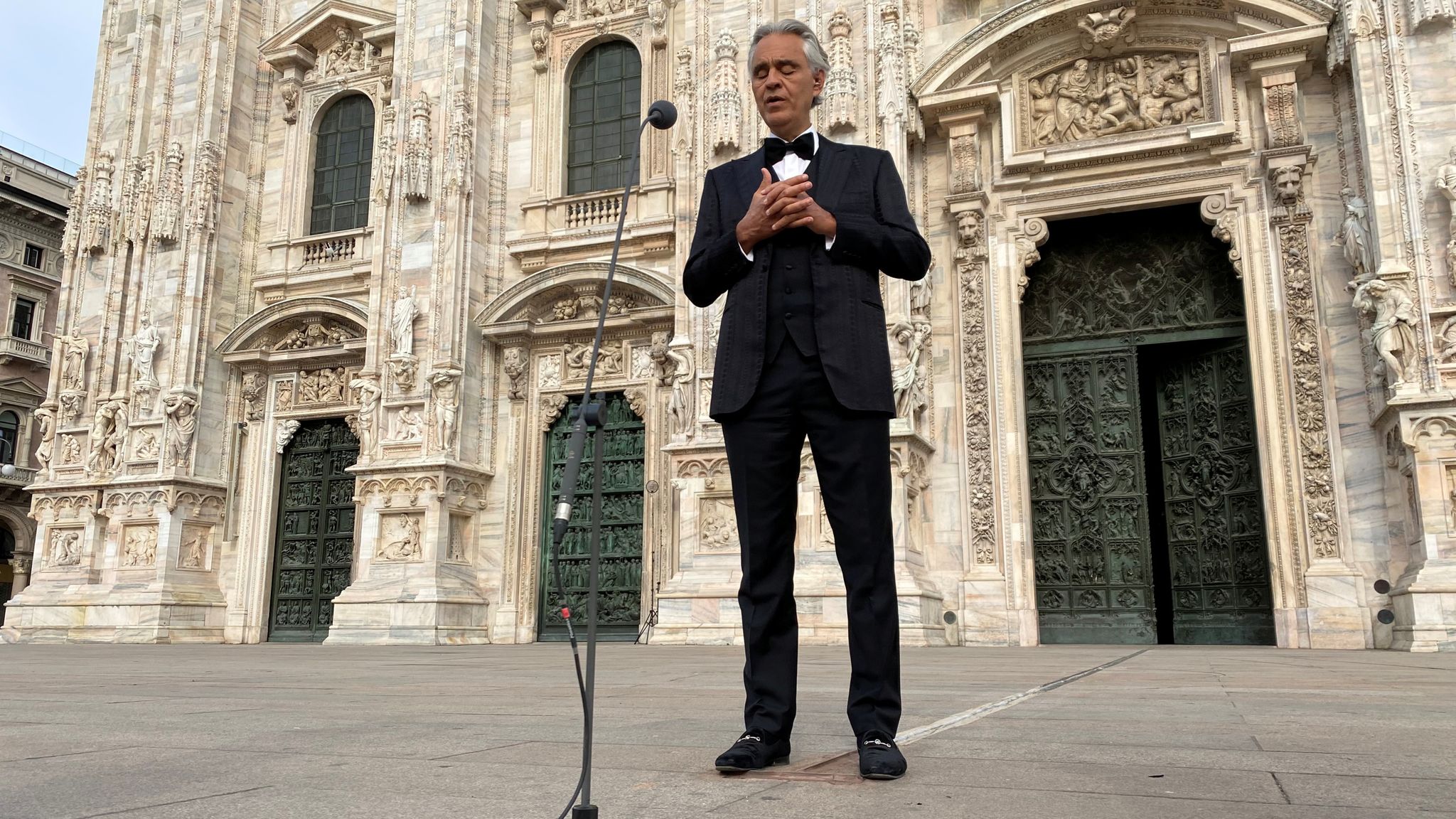Andrea Bocelli to Launch Yasalam Classics at Abu Dhabi Grand Prix