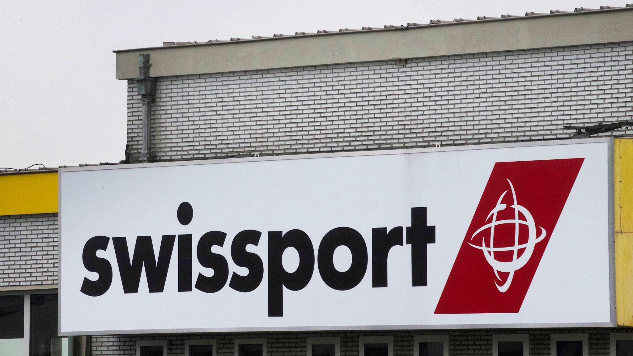 Coronavirus Airport ground handling firm Swissport plans to axe 4,556