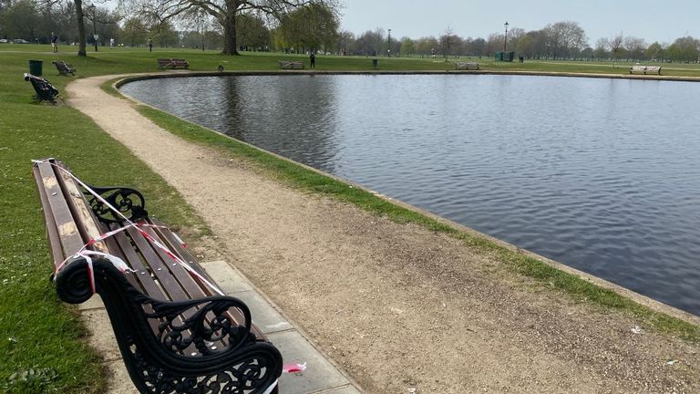 An empty Clapham Common is seen with the new restrictions in place for walkers. Credit: Twitter @Matthewlesh