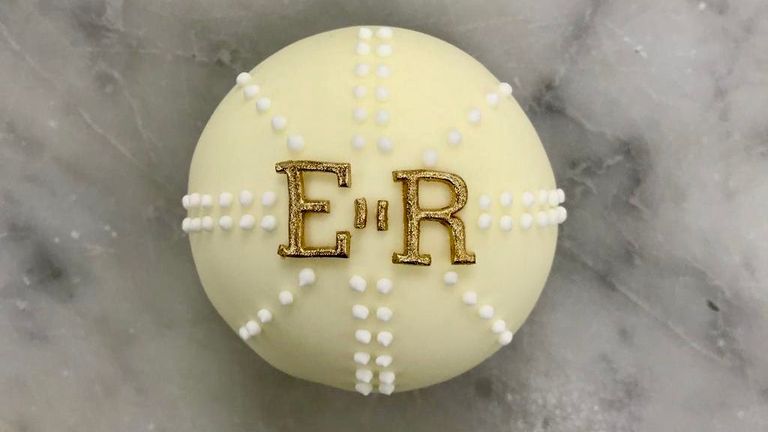 Buckingham Palace has shared the Queen's cupcake recipe